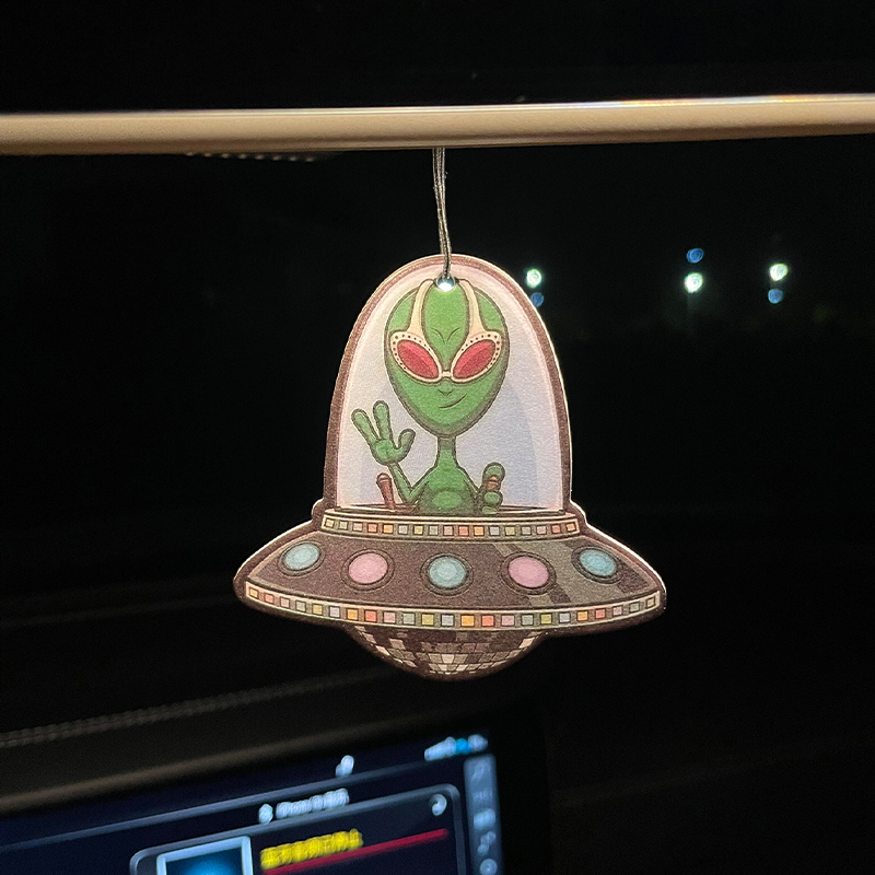 Quirky and Fun Alien, V-Sign H - Perfume Và Fragrance incelemesi ve fiyatı